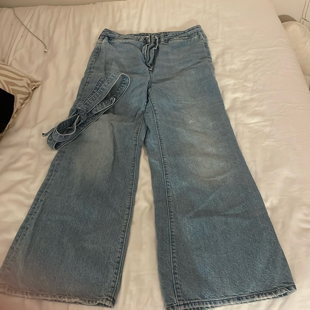 women’s H&M jeans